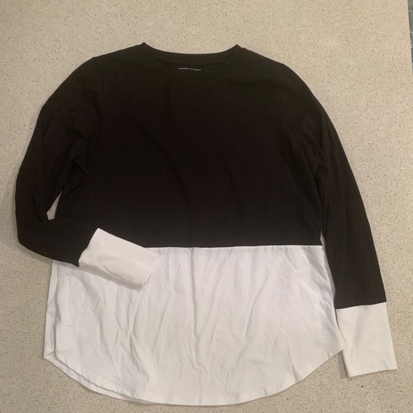 Universal Standard Tops - Universal Standard Black & White Top